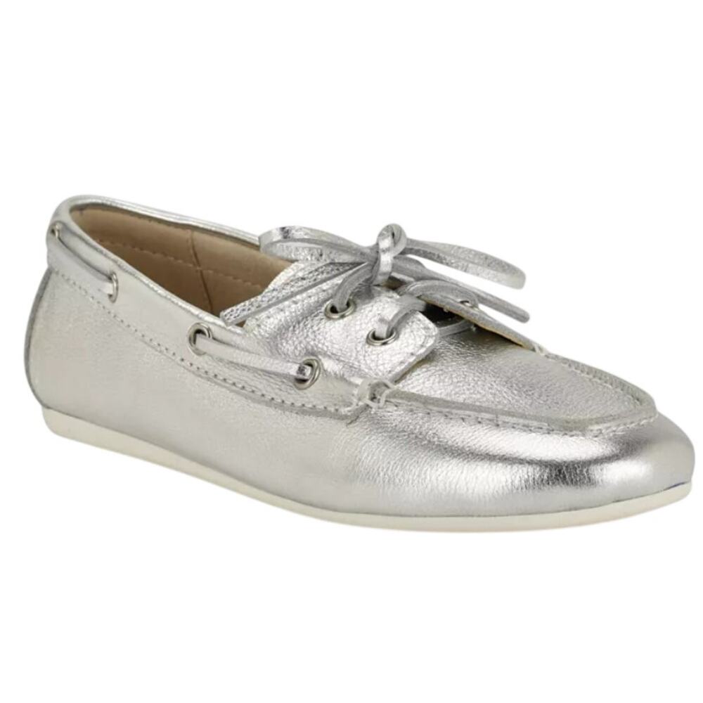 Nine West Women's Yacht Slip-On Boat Shoes Silver Leather Size 9 1/2 Loafers